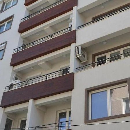 Serenity Apartments Скопие Екстериор снимка