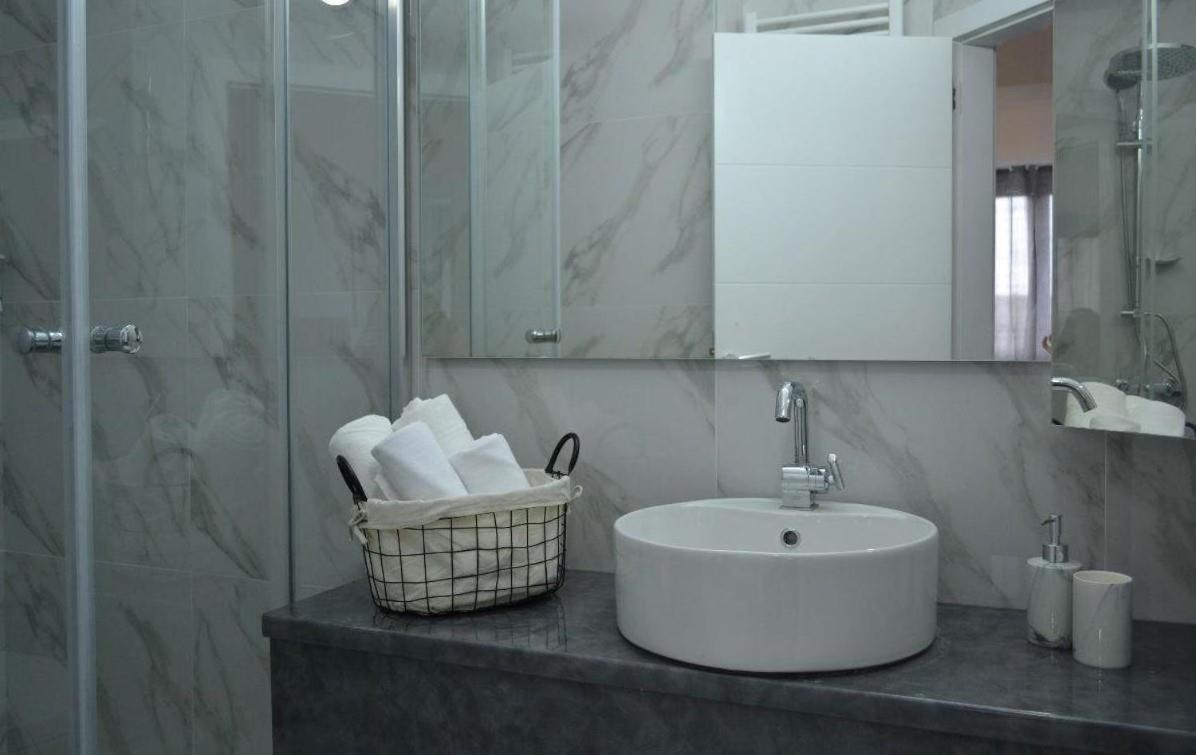 Serenity Apartments Скопие Екстериор снимка